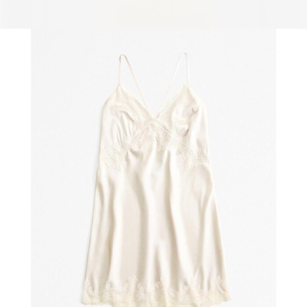 Lace and Satin Nightie Dress Abercrombie size small cream